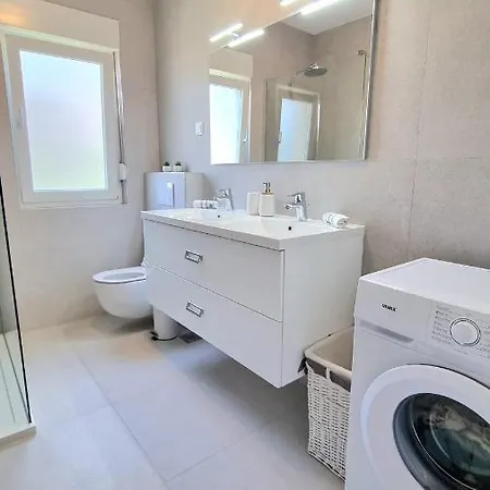 3bdr Medunac Sea View Free Parking