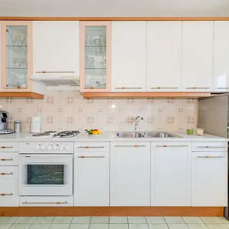 3bdr Medunac Sea View Free Parking * Kaštela